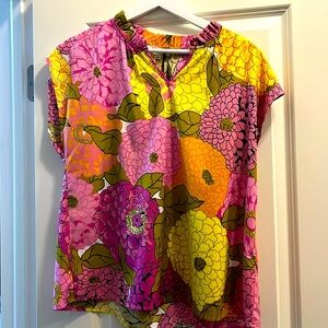 NWT THML Floral Top Size Large